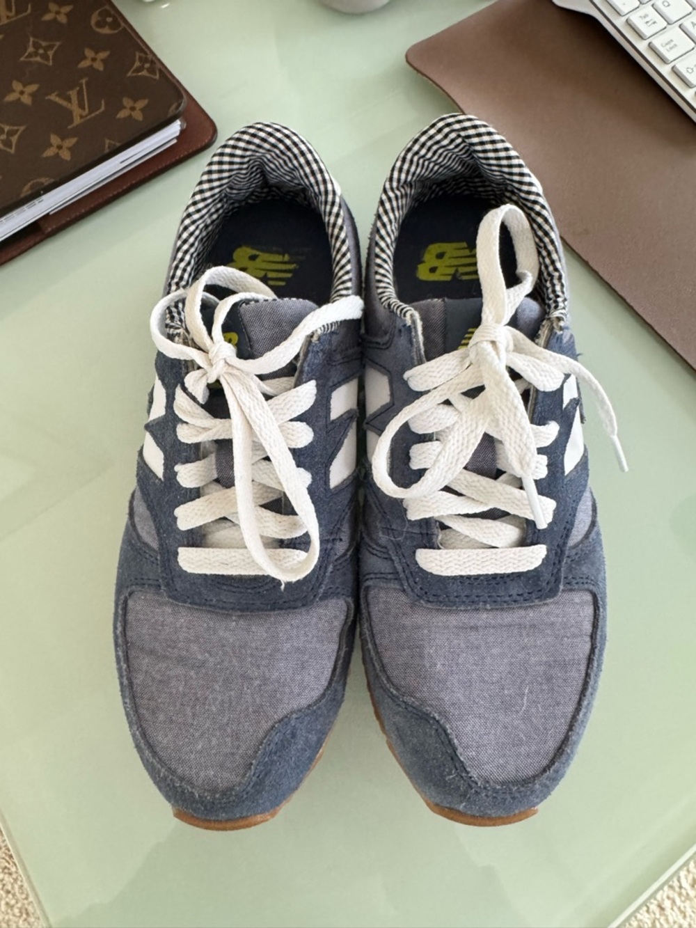 New Balance 420 Casual Sneakers